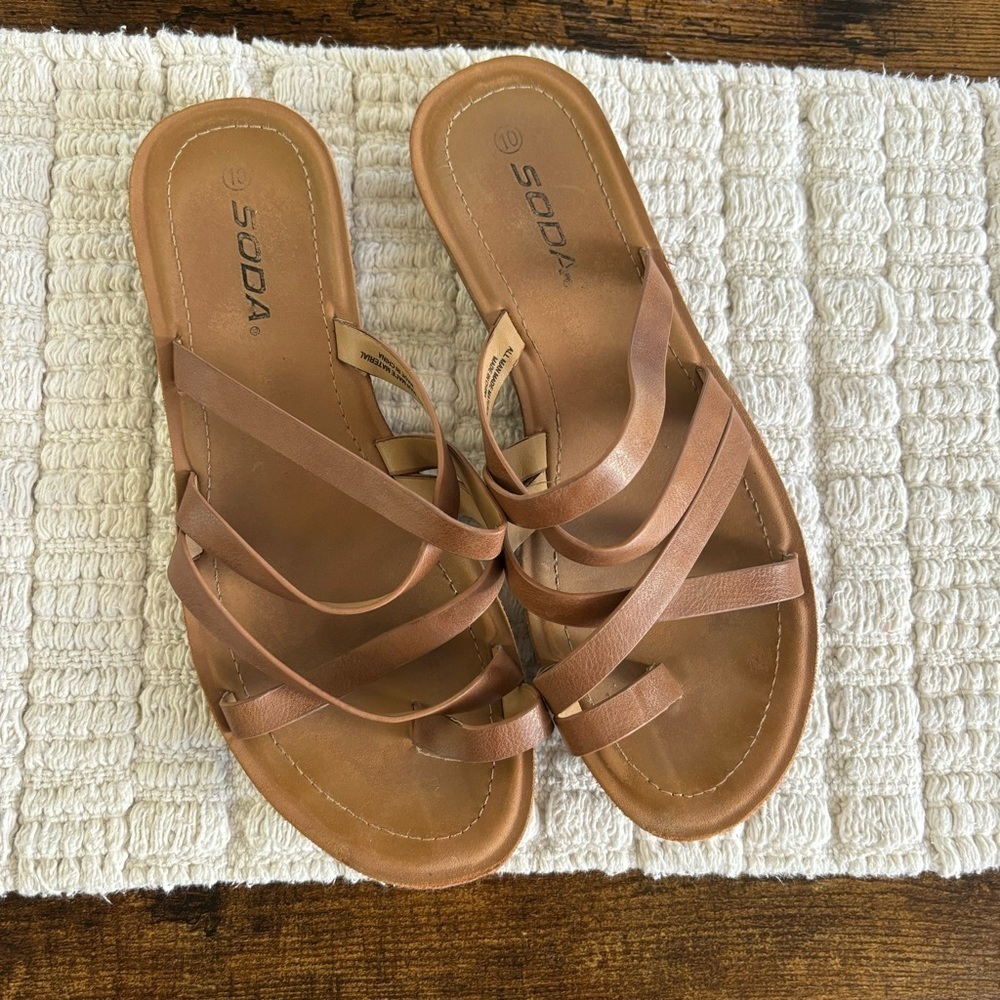 Soda Strappy slip on Sandals Size 10